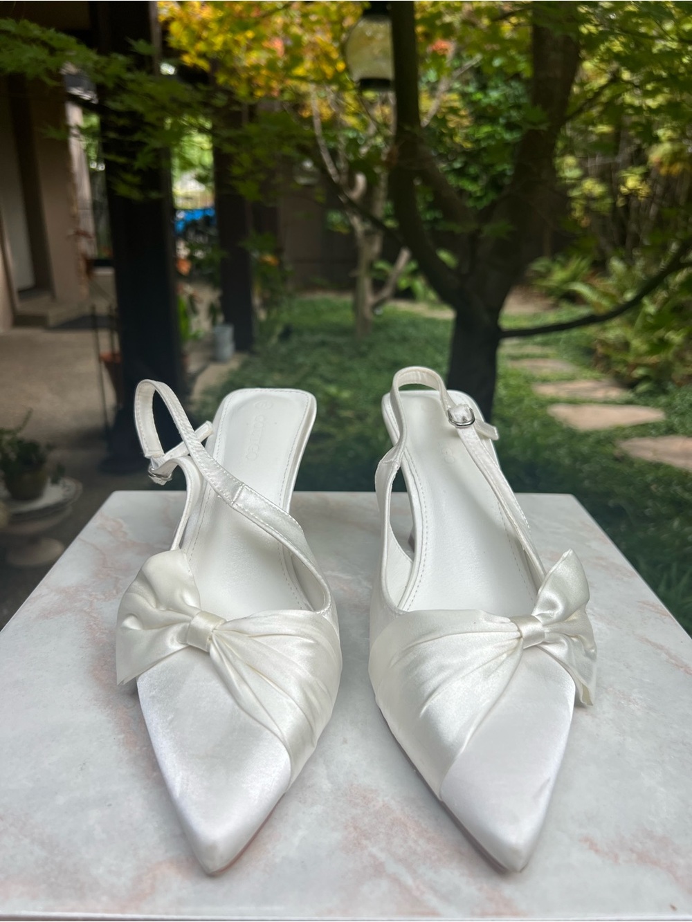 Coutgo Womens Slingback High Heels with Bow Tie Accent.